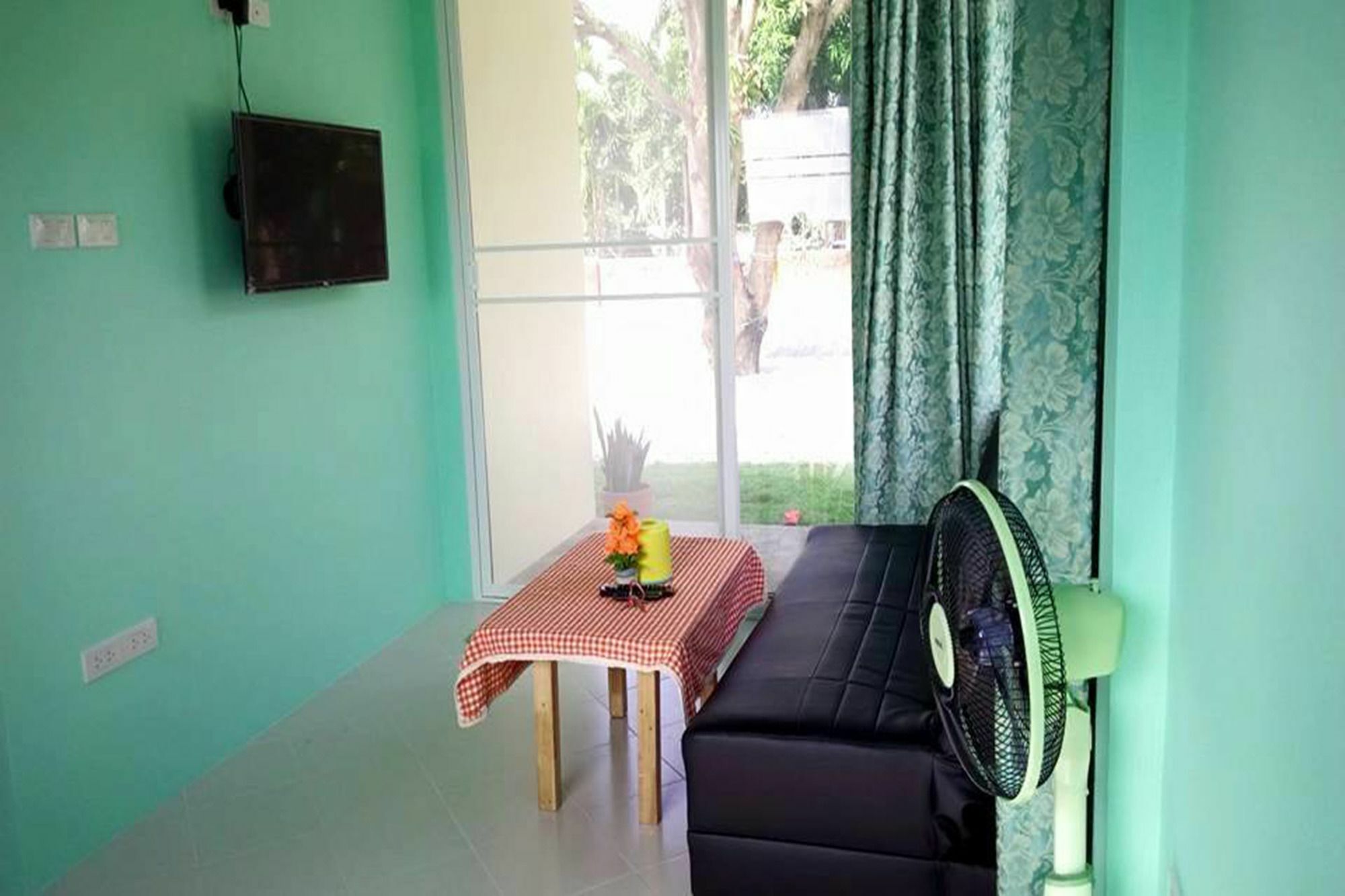Pat'S Hideaway Bungalows Rayong Esterno foto
